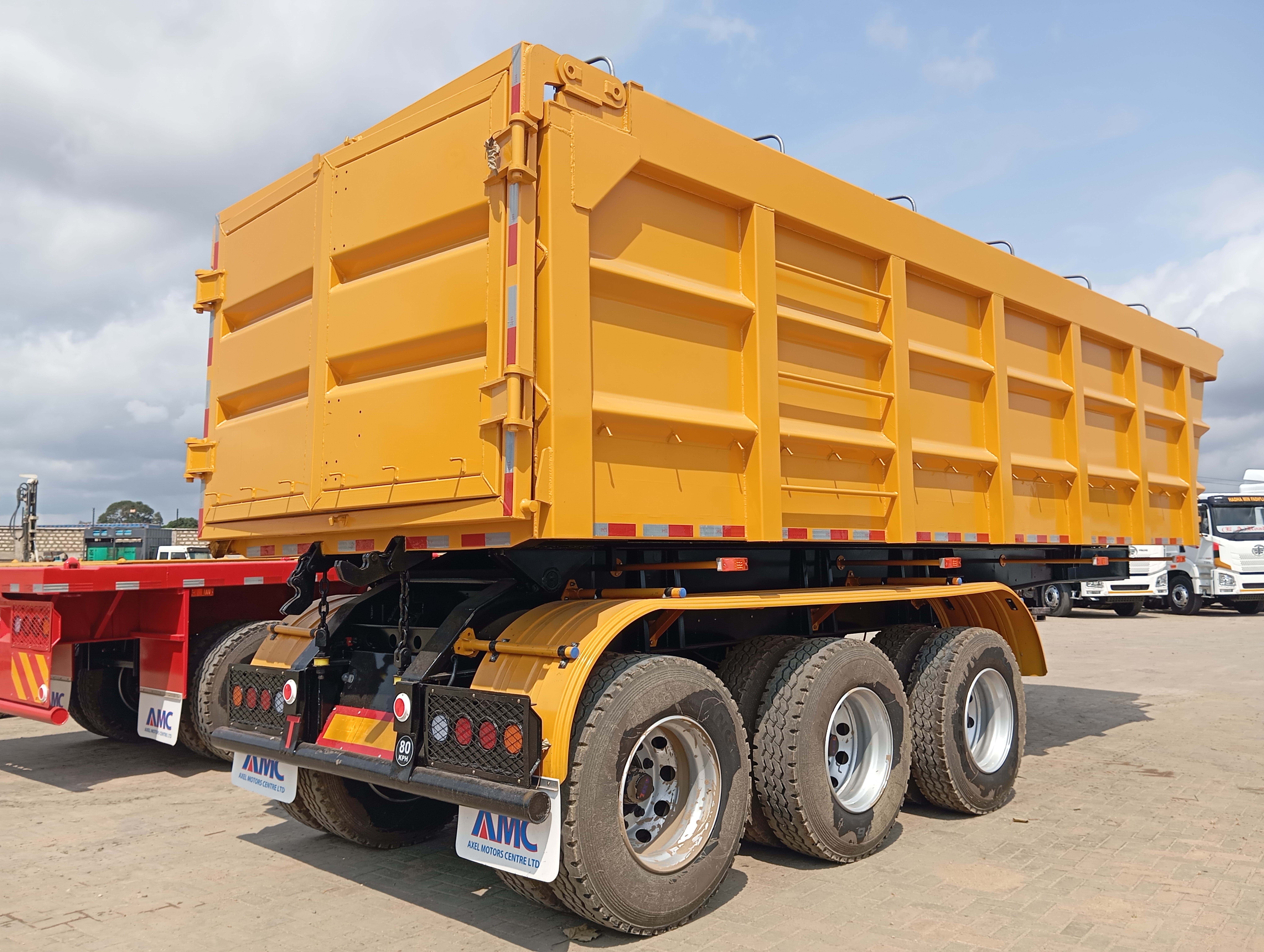 AMC Tipping Trailers